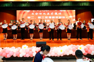 九江市第一人民医院为载誉而归的 30 名援昌「摘星人」举行隆重欢迎仪式