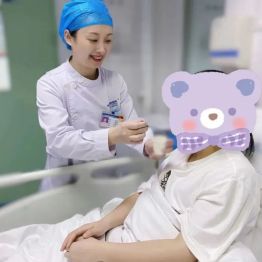 华润武钢总医院两名护理工作者分别荣获省、市「优秀护理工作者」荣誉称号