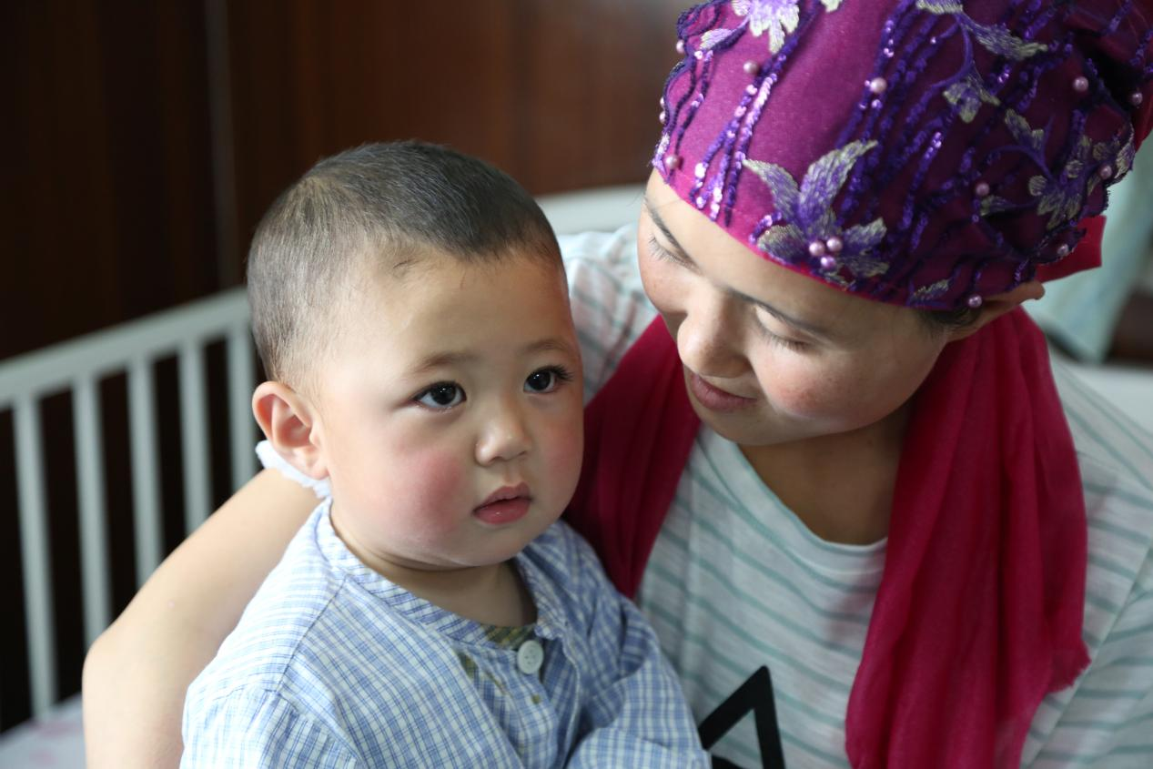 100 名贫困先心病患儿免费手术征集 武汉亚洲心脏病医院「六一爱心行」再度起航