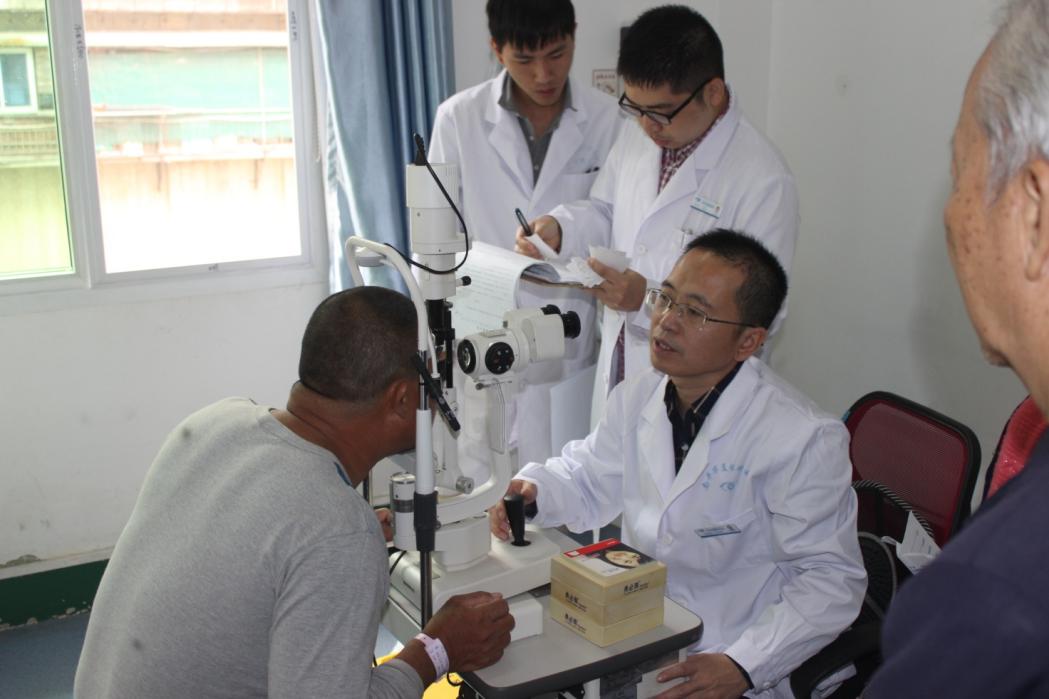 南平华厦眼科胡甫密：扎根革命老区，无愧军医传承