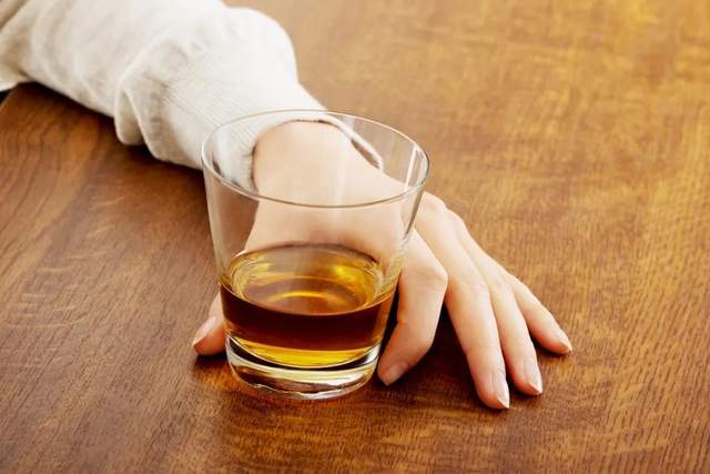 9 个常见疑问解答，帮助快速了解股骨头坏死