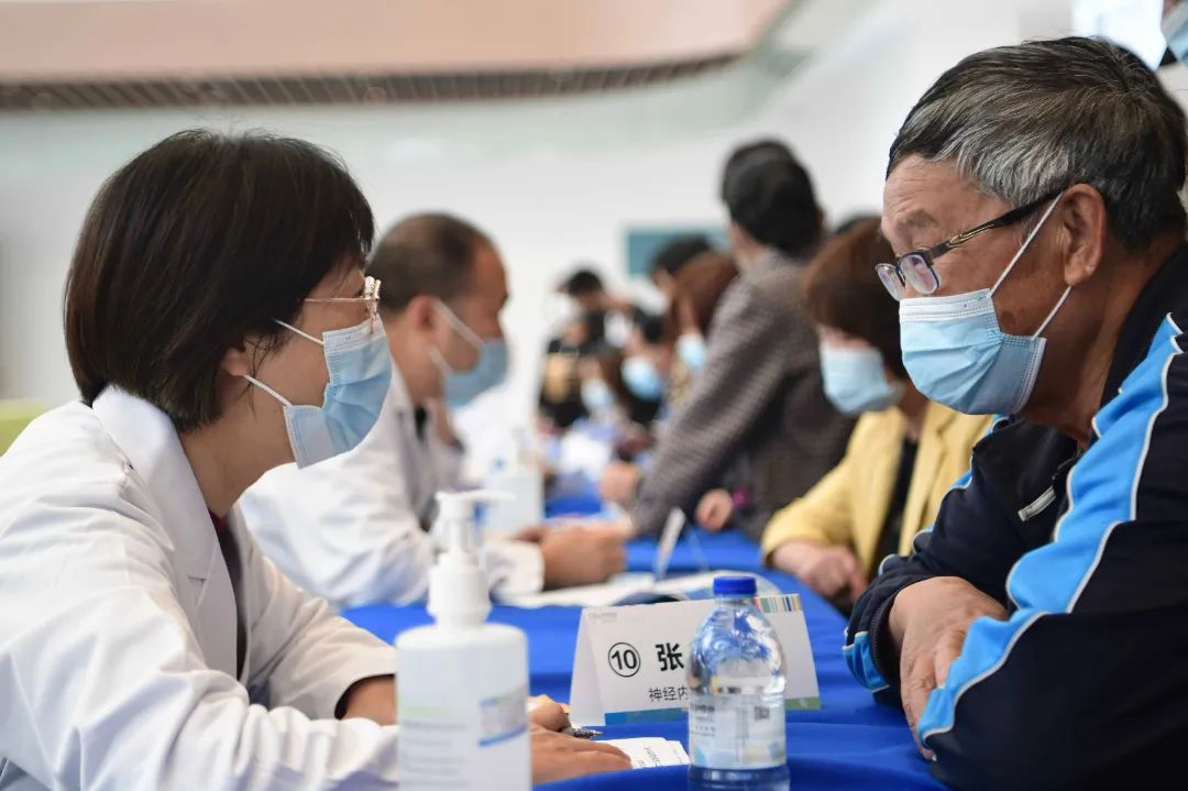 医路有我、感恩有你,嘉兴凯宜医院喜迎「周年记」