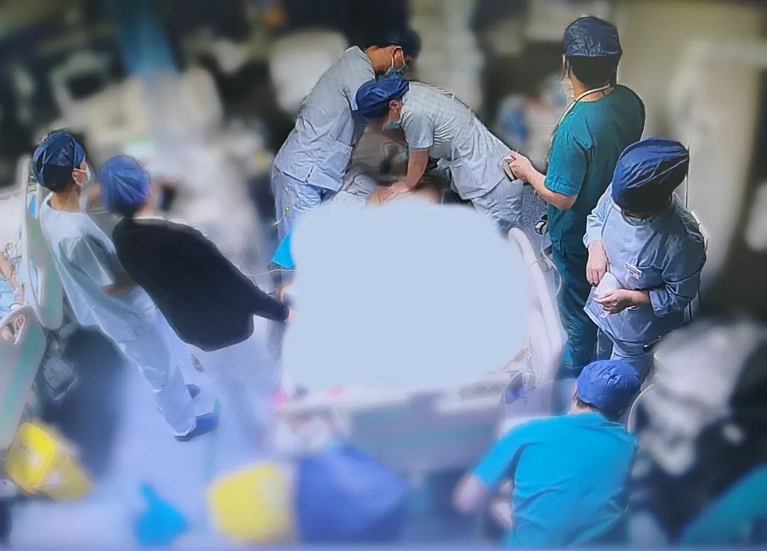 21 岁女孩感冒住进 ICU，连续熬夜诱发暴发性心肌炎