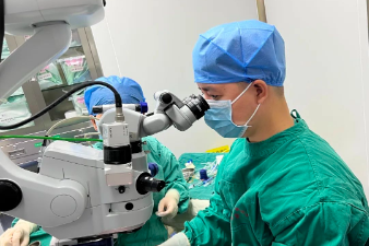 象州男子被铁钉扎伤致眼球破裂，柳州市红十字会医院眼科专家及时施救保住患者眼睛！