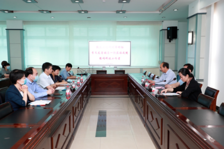 郑州市科学技术协会党组成员、副主席李文龙一行莅临慰问科技工作者