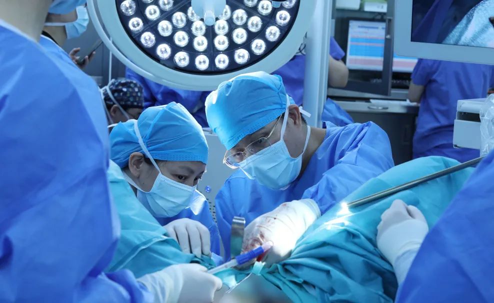 珠海首例！知名妇科专家为「石女」重建阴道