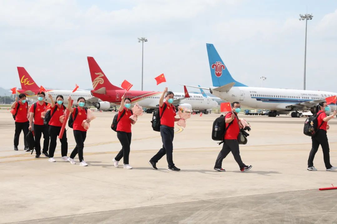 守「沪」归来，欢迎回家！广西医科大一附院 132 名援沪医疗队员凯旋
