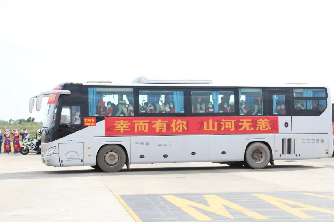 守「沪」归来，欢迎回家！广西医科大一附院 132 名援沪医疗队员凯旋