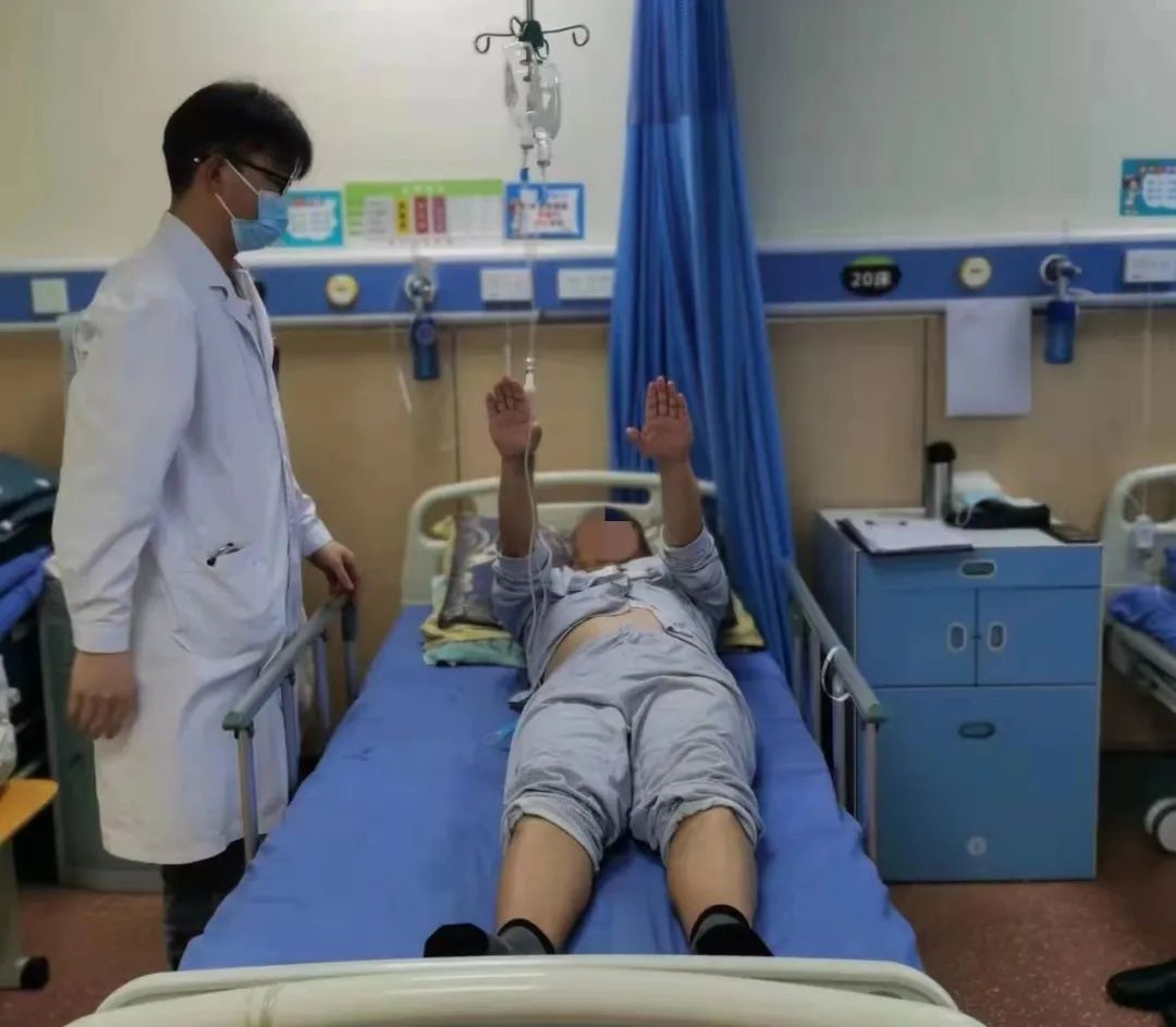 贵航贵阳医院成功治愈罕见病因引起的静脉窦血栓一例