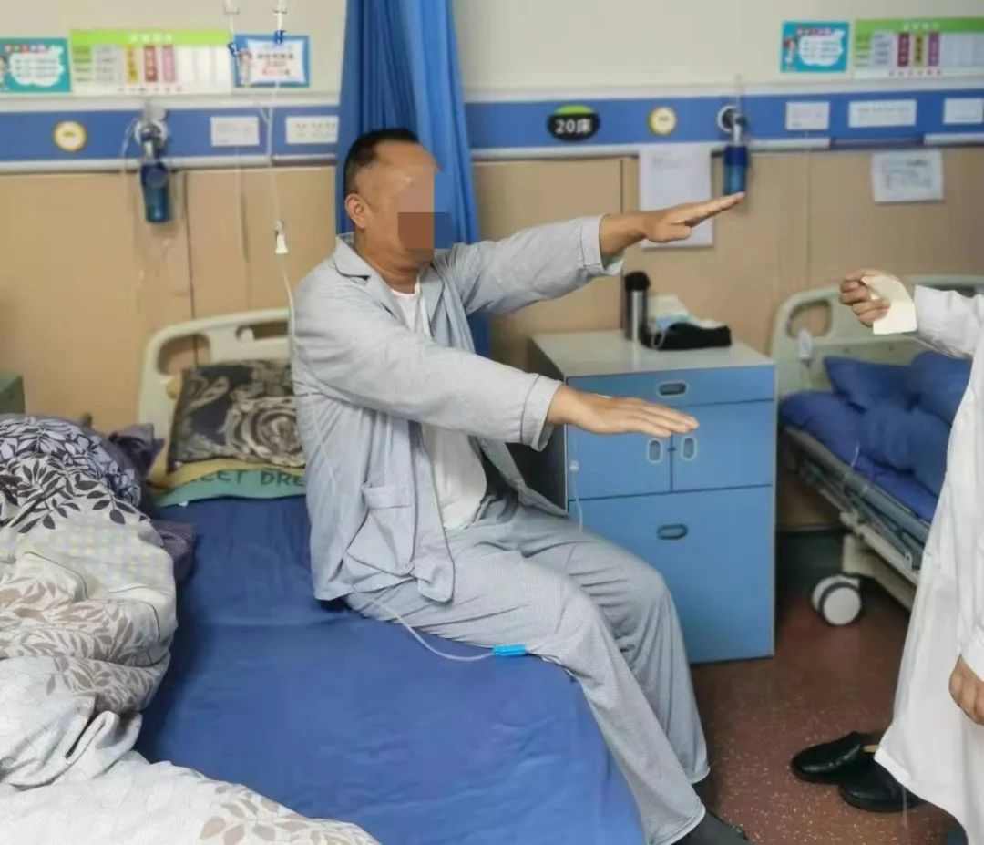 贵航贵阳医院成功治愈罕见病因引起的静脉窦血栓一例