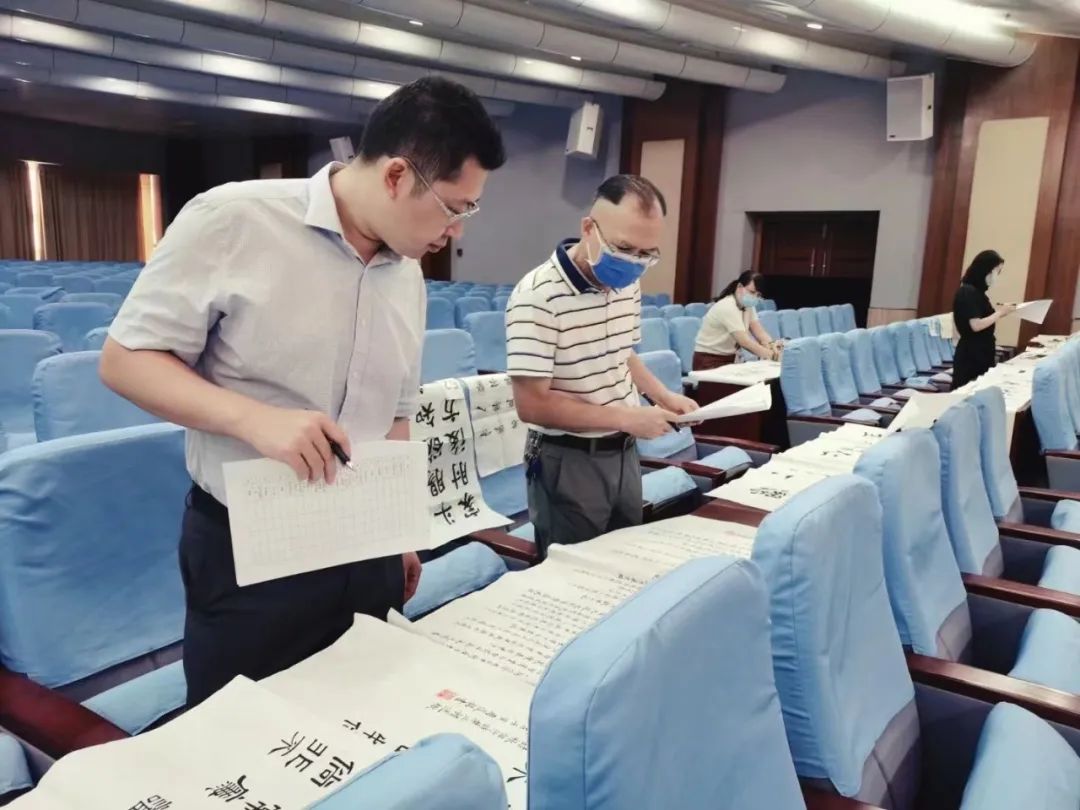 传承中医精髓，弘扬廉政文化——广西中医药大学一附院开展「清廉广中医」书画作品展览