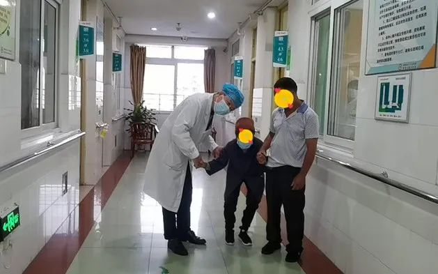 「医」心为民，情暖人心——柳州市红十字会医院眼科一病区的暖心故事