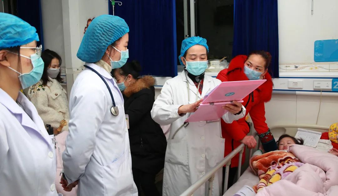 合江县人民医院儿科陈荣:一心一意为患者 崇德力行守初心