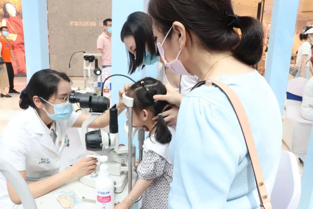 爱尔眼科 20 周年「呵护眼健康 一年一眼检」全国眼健康科普巡展-福州站，圆满落幕