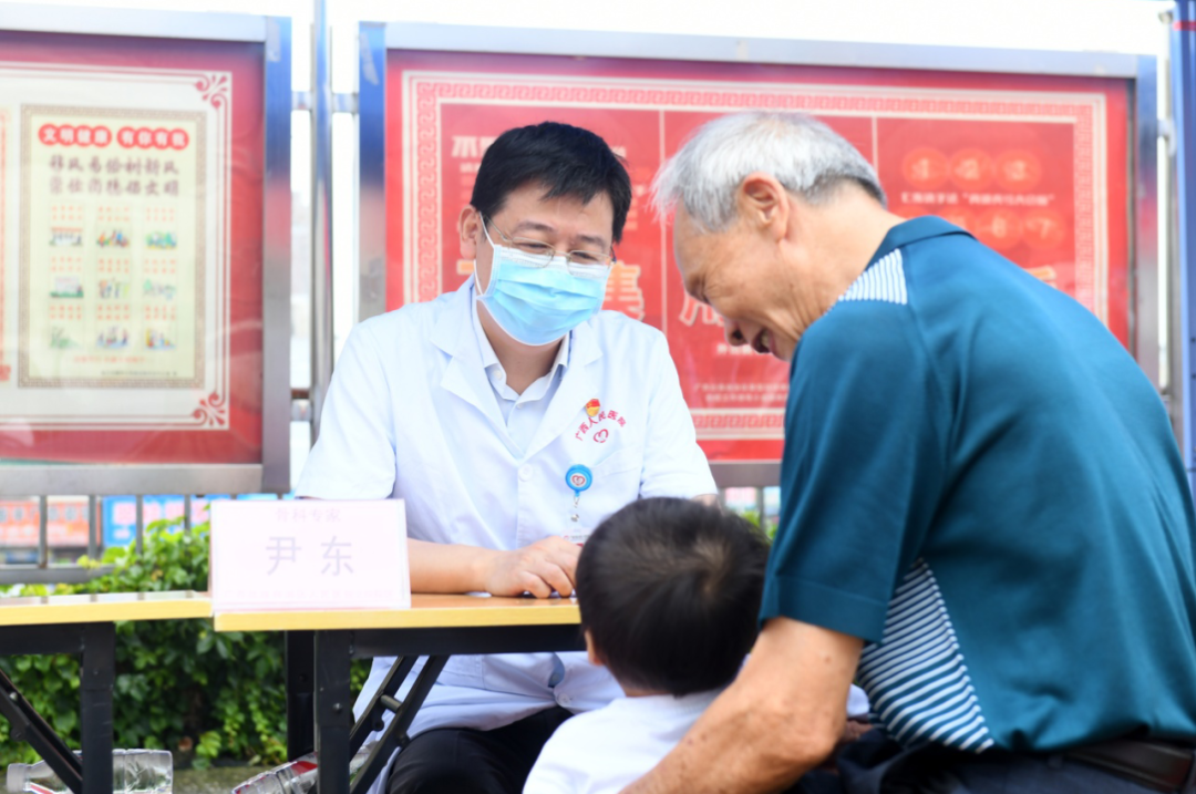 广西壮族自治区人民医院北院院区开展大型健康义诊活动