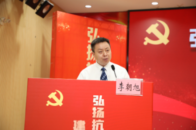 「我是党员我先上」  护旗手的铮铮誓言