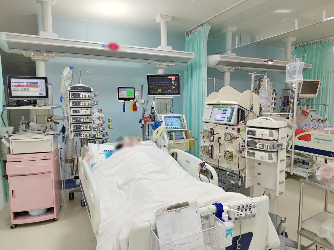 男子恶心呕吐一周，昏迷后住进了 ICU……