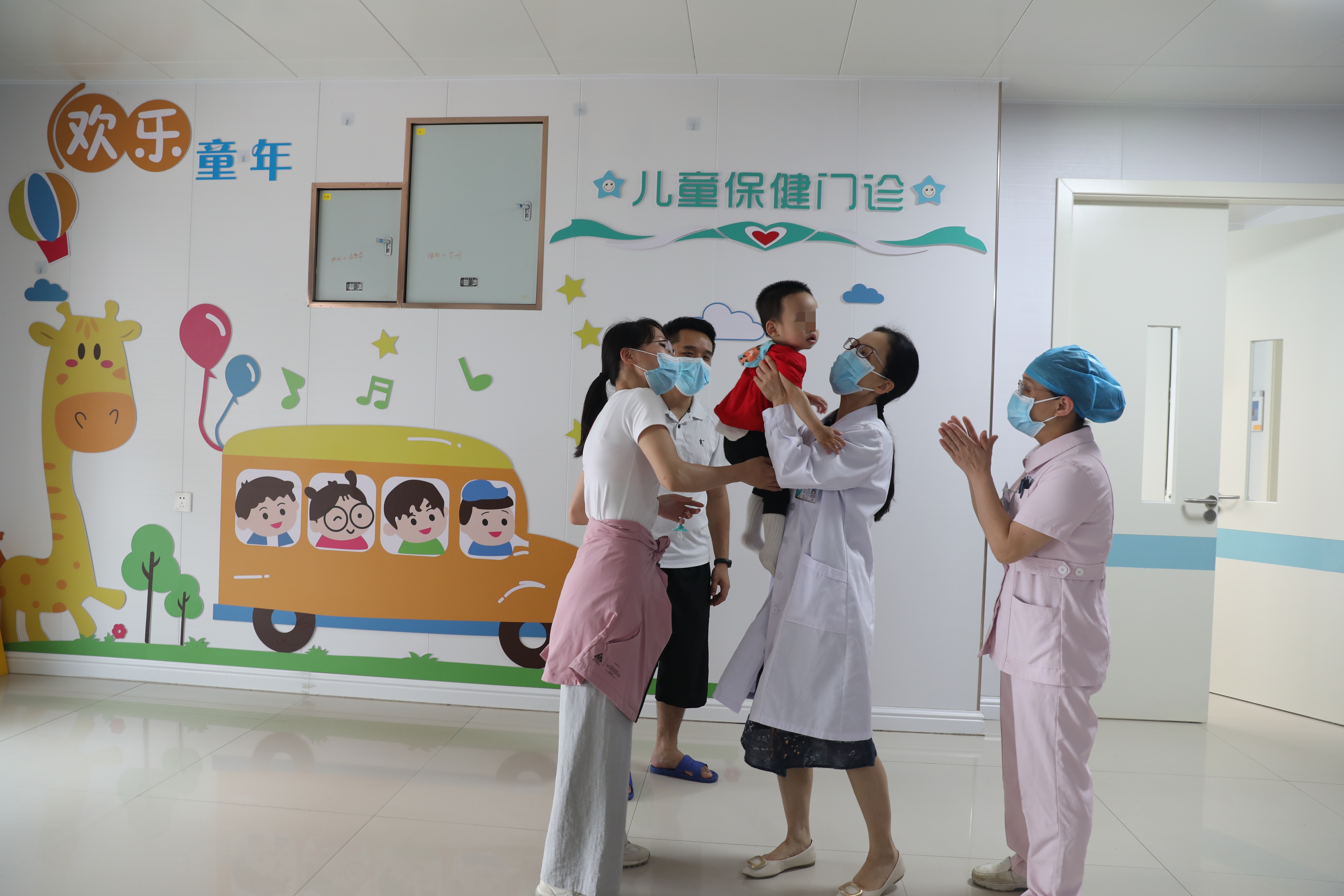 广西壮族自治区南溪山医院儿童保健门诊正式开诊