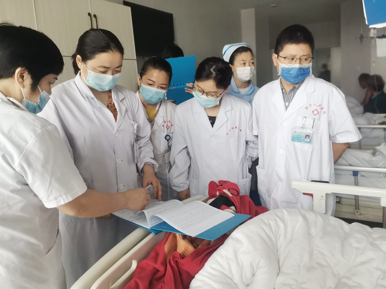 治病更治心！南昌大学第二附属医院对口支援专家开启省内「双心」诊疗新模式