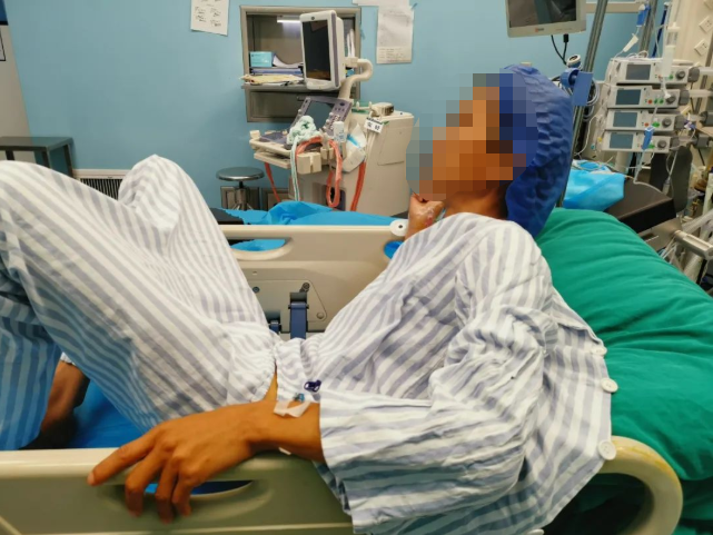 超声「导航」精准麻醉——广西壮族自治区人民医院为强直性脊柱炎患者摆脱结石困扰