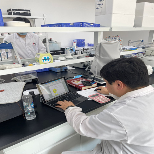  乙酸钠溶液(2mol/L,pH5.1-7.0,无菌)