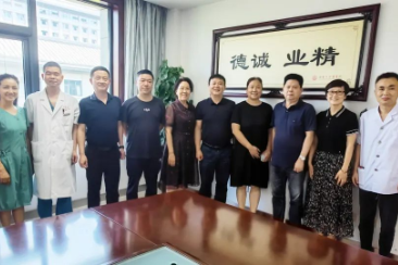 永葆军人本色 建功新的时代——西安市中医医院工会开展复转军人慰问活动