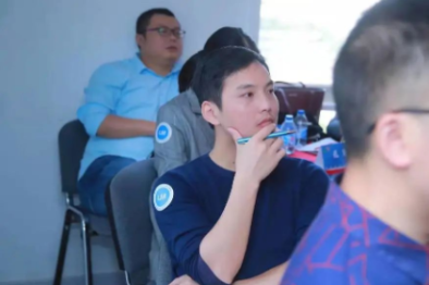 爱拼才会赢——美维口腔旗下致美口腔郑海山