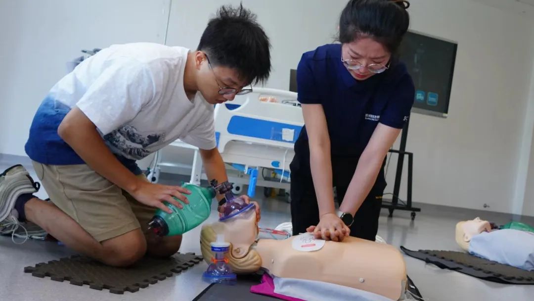 苏州京东方医院 AHA 培训中心举办首期急救培训班