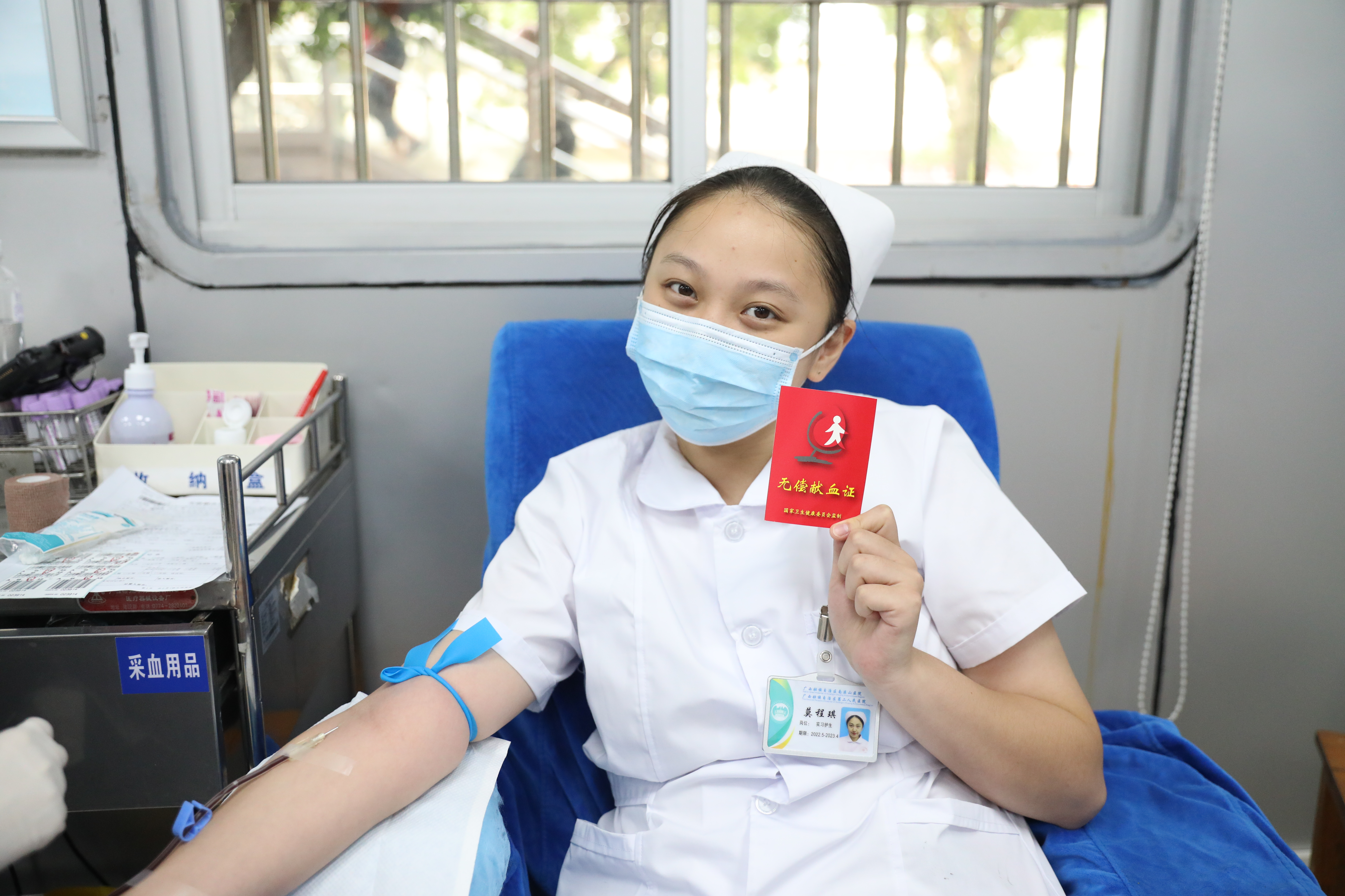 献热血 践初心——广西壮族自治区南溪山医院开展 2022 年无偿献血活动