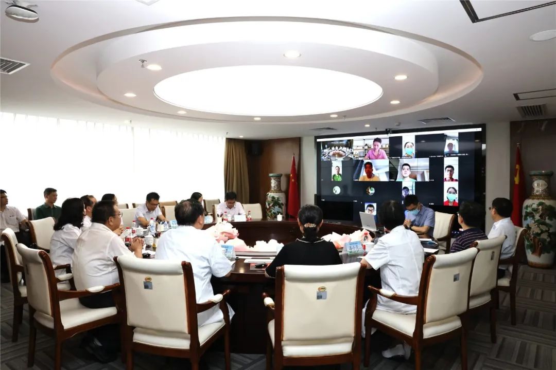 「医」心向党 踔厉奋进——广西医师协会、广西医科大学第一附属医院联合举行中国医师节系列主题庆祝活动