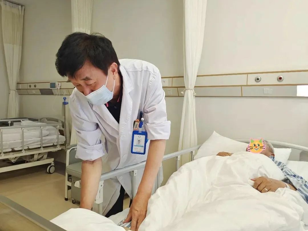 中国医师节 | 我院优秀医师获评吴江区「最美感控人」「最美医师」