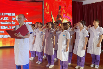 承德县医院「中国医师节」、「国际护士节」共同庆祝