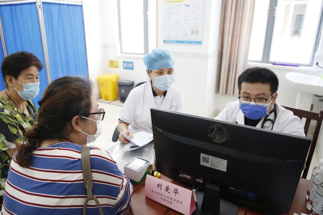 2022 年粤赣专家团回馈家乡大型义诊讲学活动在九江市第一人民医院总院拉开序幕