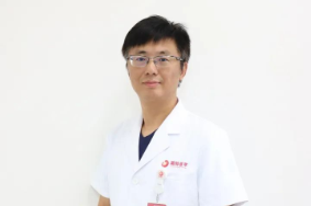 西安高新医院王恩——手握柳叶刀的「胃肠道手术匠人」