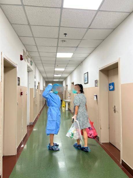 西安交通大学第一附属医院感染科成功救治皮肤炭疽病人