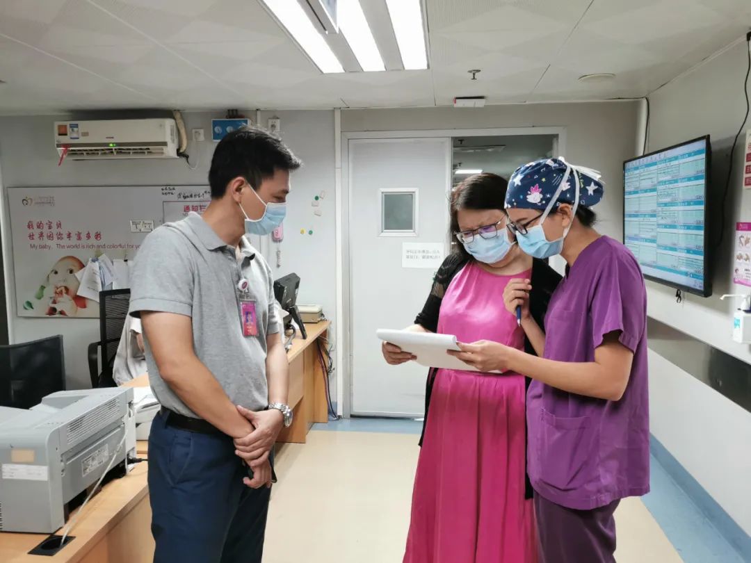 全力以「复」——江门市妇幼保健院全力开展核酸站采样服务，助力复工复学
