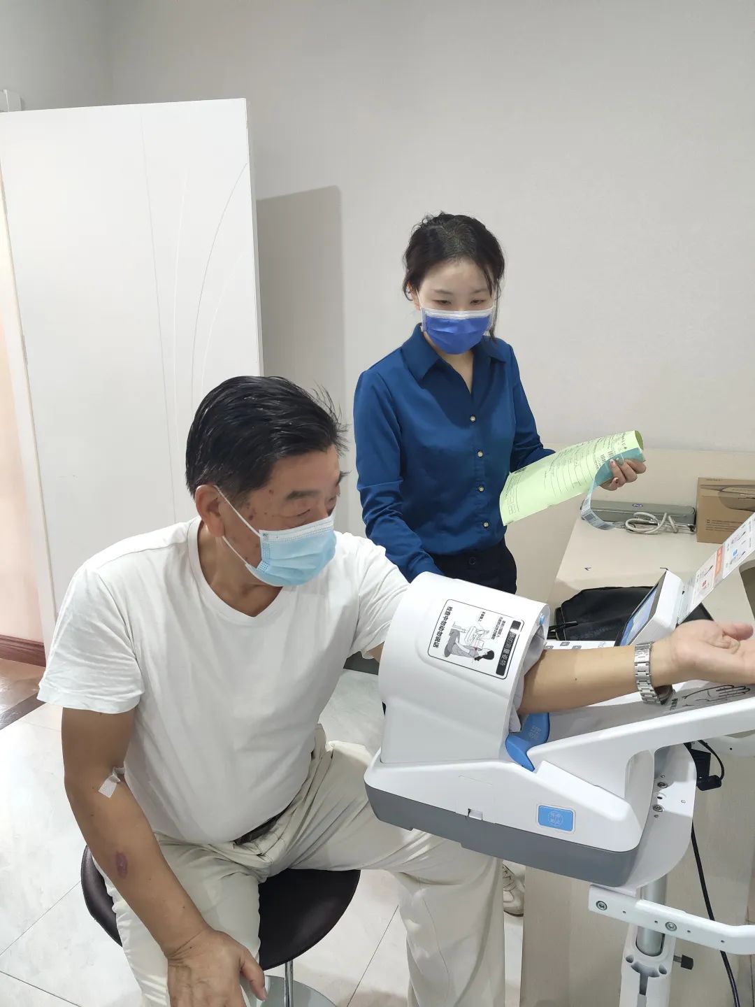 九江市第一人民医院健康管理中心为全国劳模提供健康体检服务