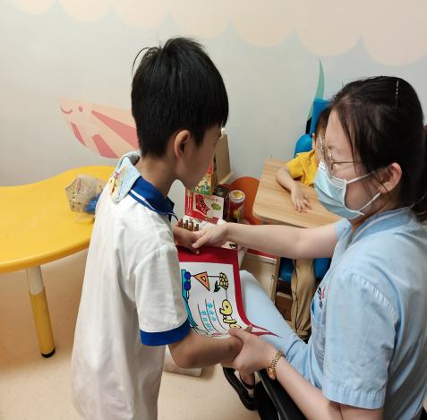 湖南妇女儿童医院儿童康复科开展社会融合亲子活动