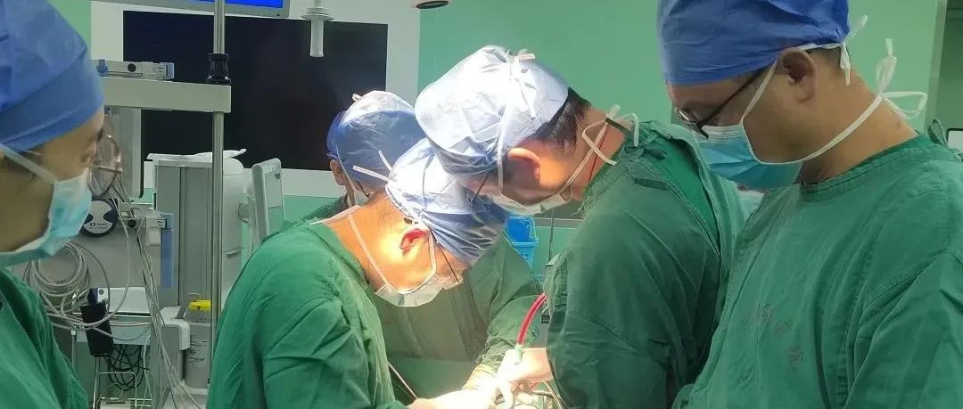 南京江北医院脊柱外科成功实施一例双节段人工颈椎间盘置换手术