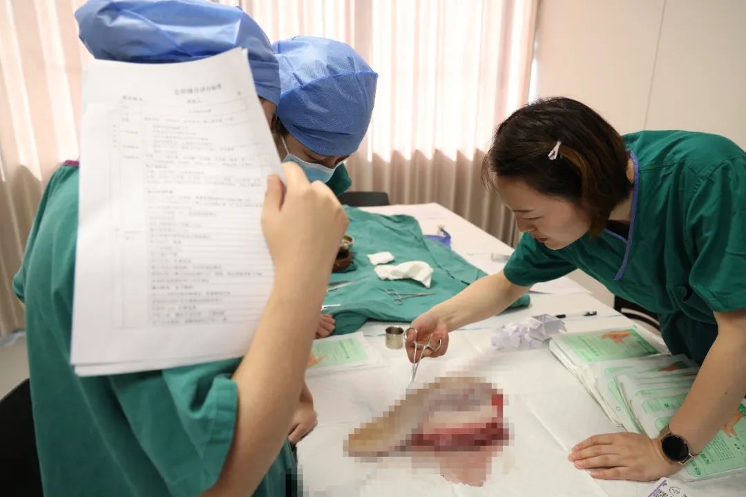 强基础，切磋「针」功夫：南京江北医院妇产科成功举办「会阴切开与裂伤缝合」比赛