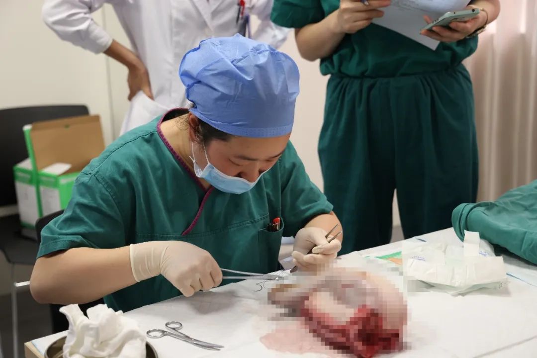 强基础，切磋「针」功夫：南京江北医院妇产科成功举办「会阴切开与裂伤缝合」比赛