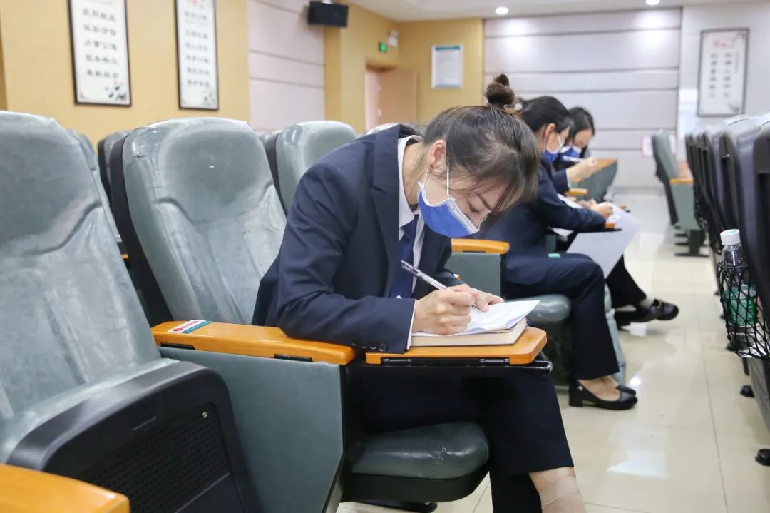 常德市第四人民医院举办第一期中等长度导管培训班