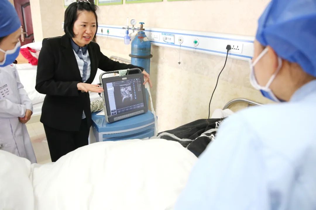 常德市第四人民医院举办第一期中等长度导管培训班