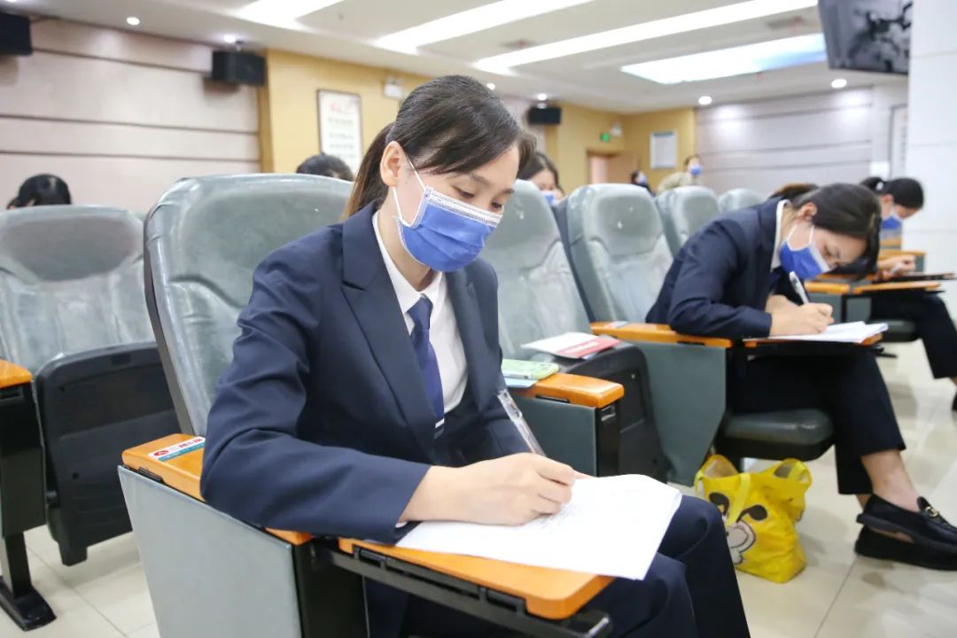 常德市第四人民医院举办第一期中等长度导管培训班