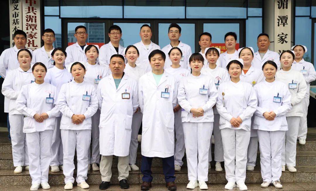 告别被「折叠」的 28 年,湄潭家礼医院为患者成功施行矫形手术