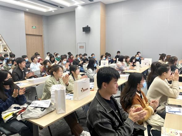 新闻| 苏大博士生实践研讨课在BEAVER Labs顺利举办