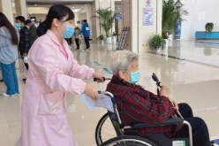 南昌大学二附院导医手记：用心服务，让爱传递