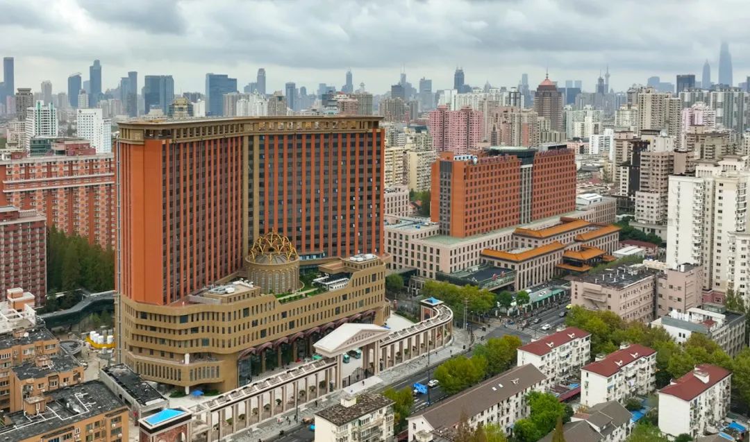 铸造卫生健康国之重器，全国首个综合类国家医学中心建设项目在复旦大学附属中山医院启动