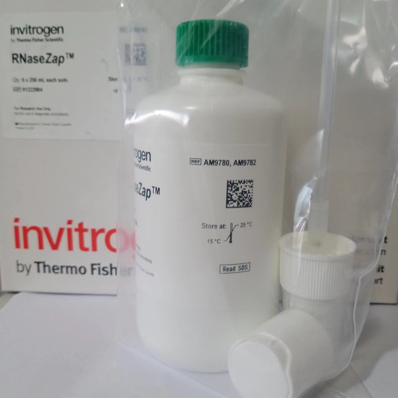 Invitrogen™ AM9780 RNaseZap™ RNase 去污溶液