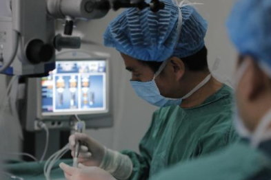 常州谱瑞眼科陈兵：守住寂寞，练就微雕「医术家」